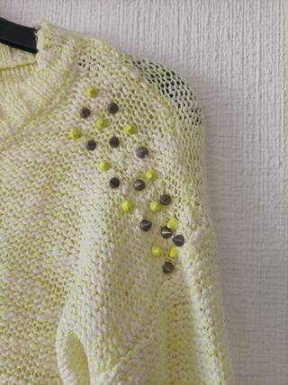 Suéter amarillo mujer