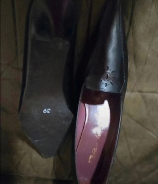 Tacones negros piel -talla 39