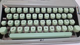 Maquina de escribir Hermes