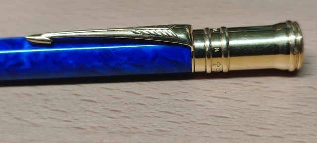 Bolígrafo Parker Duofold azul