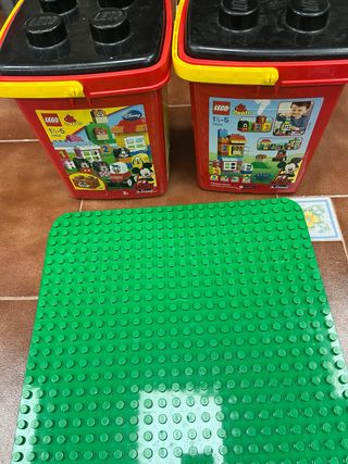 LEGO Duplo: 2 cubos + 2 bases