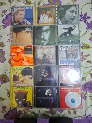 Discos compactos a 4 euros cada 1.