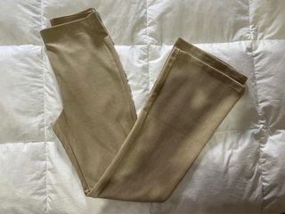 Pantalón campana