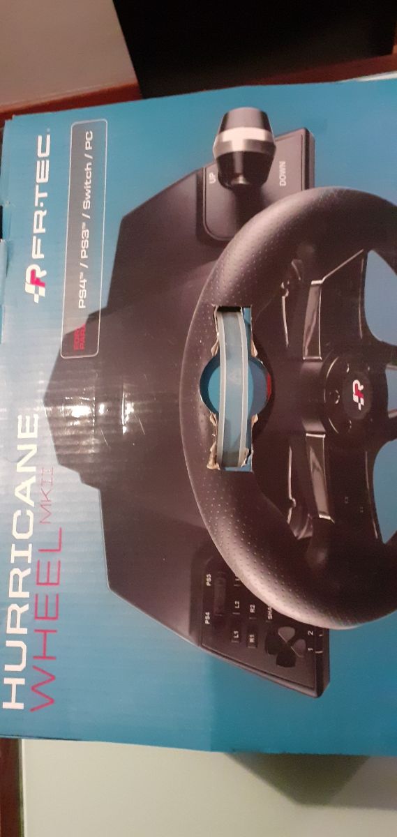 Volante y pedales Hurricane para, Ps4, Ps3, Pc y