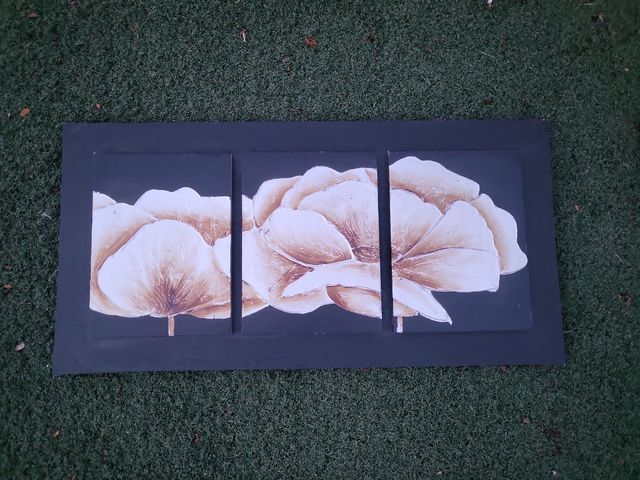 Tríptico Flores Beige - Cuadro