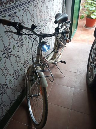 Vendo bicleta mujer de paseo