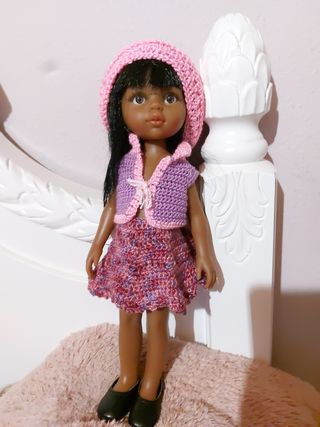 Ropa artesanal para muñeca Paola Reina