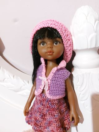 Ropa artesanal para muñeca Paola Reina