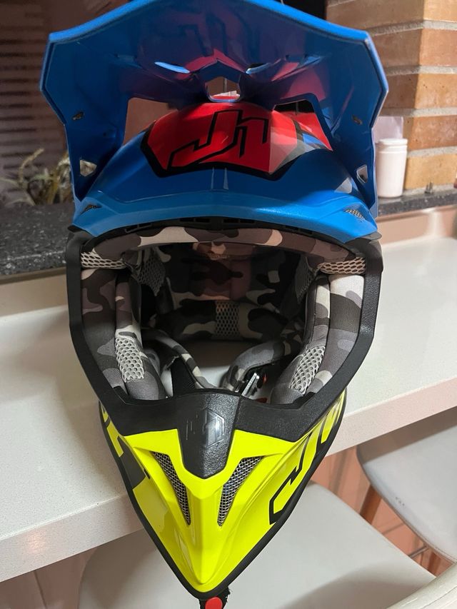 Casco Just1 Motocross