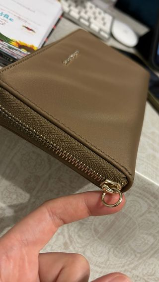 Monedero marrón Gloria Ortiz