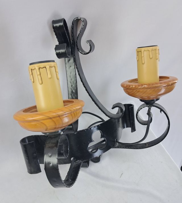 APLIQUE PARED DE FORJA ARTESANA - ESTÍLO RÚSTICO