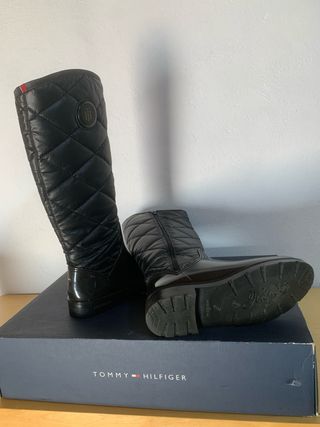 Botas Tommy Hilfiger acolchadas negras