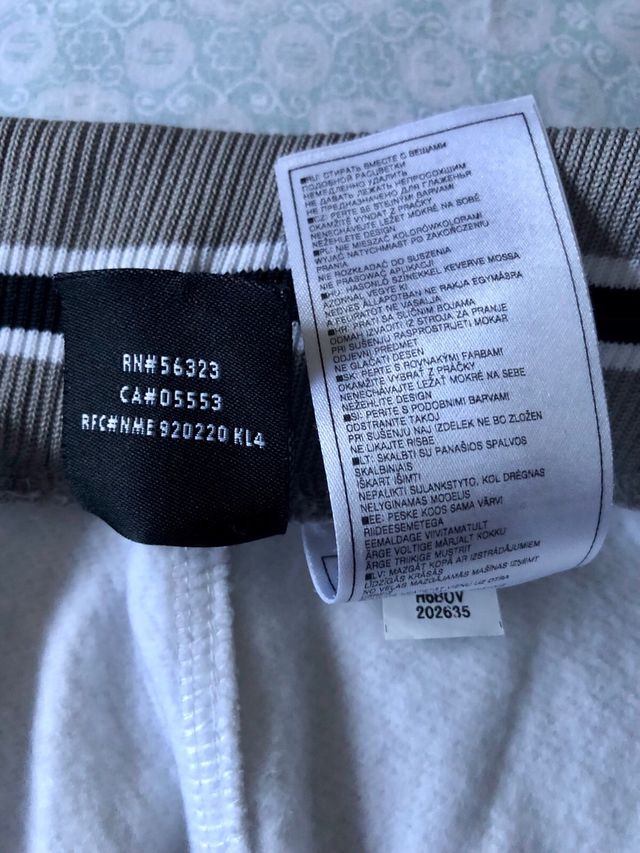 Pantalon Jordan blanco seminuevo talla M superancho