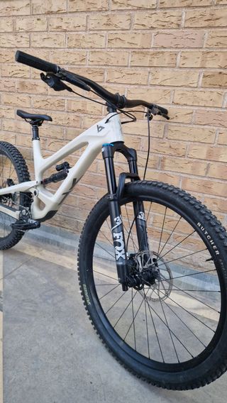 YT Capra Pro 2021