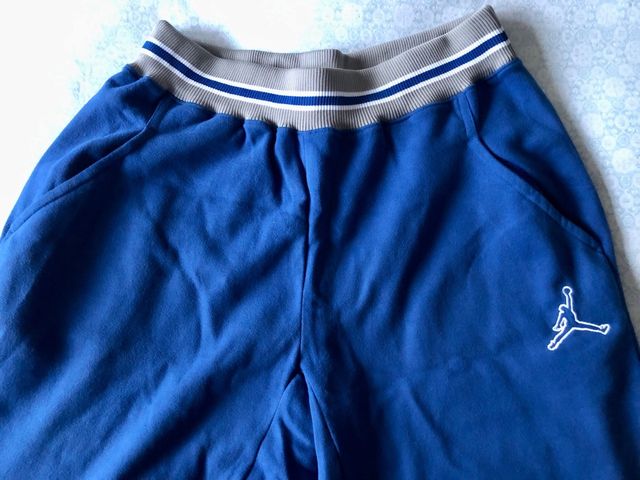 Pantalon Jordan azul seminuevo talla L superancho