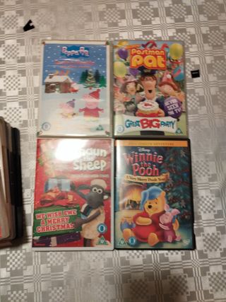 DVDs infantiles. Se venden juntos y por separado.