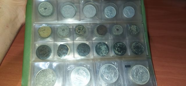 Monedas y billetes de España