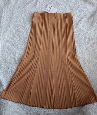 Falda nueva Zara talla L