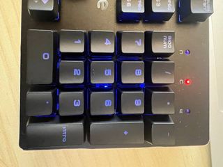 Ozone Alliance: Teclado gaming RGB