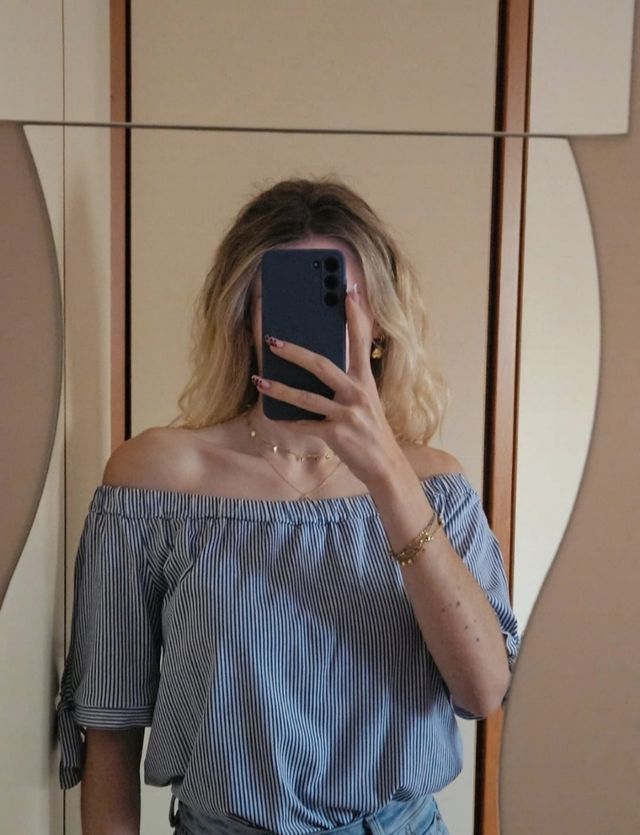 Blusa righe blu e bianche