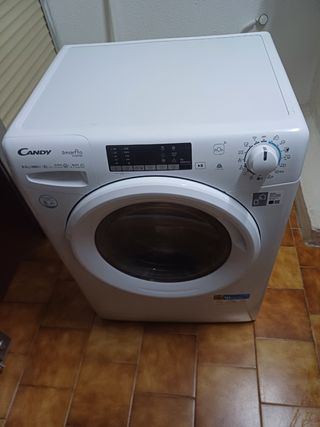 Lavadora marca Candy y microondas,como nuevos.