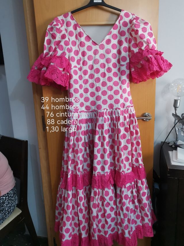 Traje de sevillana lunares rosa