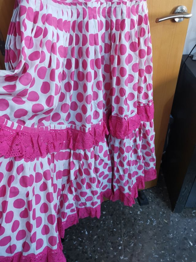 Traje de sevillana lunares rosa
