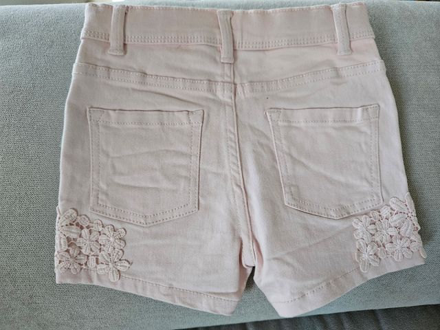 Pantalón corto niña