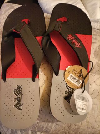 Chanclas Koala Bay rojas y grises - 45