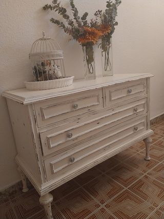 Cómoda vintage blanca de madera
