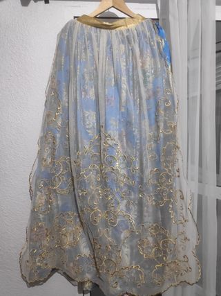 Traje fallera
Cintura 77 o mas
Largo falda 111 