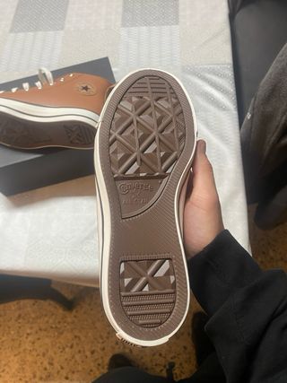 Converse Chuck Taylor - Marrón - Talla 37