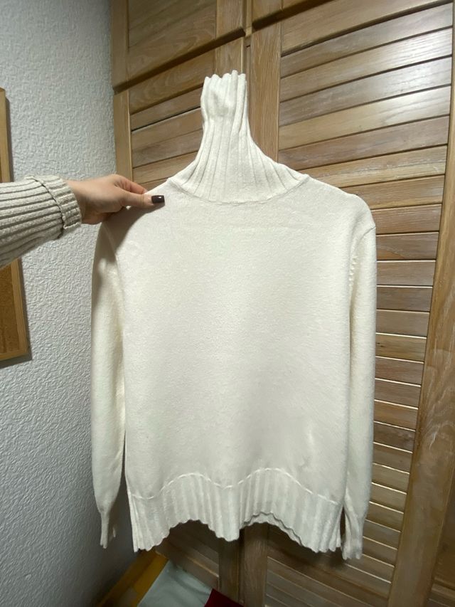 Jersey cuello alto blanco