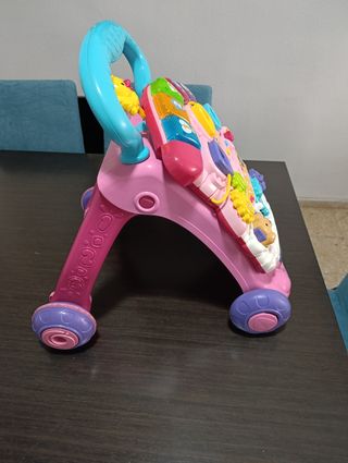 Andador  correpasillo Vtech
Andandin 2 en 1. 