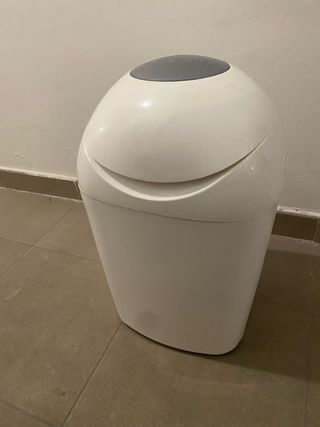 Papelera pañales Tommy Tippee