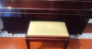 Piano vertical Samick