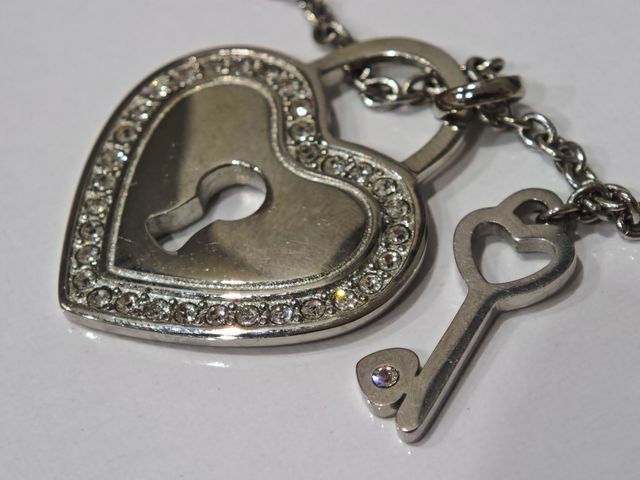 Collar Lotus plata corazón