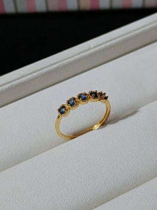 Anillo de Plata con Zafiros