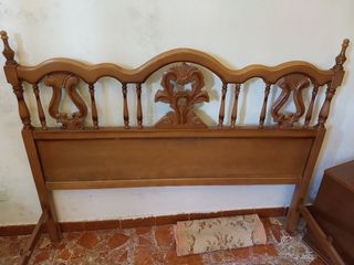 Cabecero c piecero 1.35 cms. Regalo Somier y colch