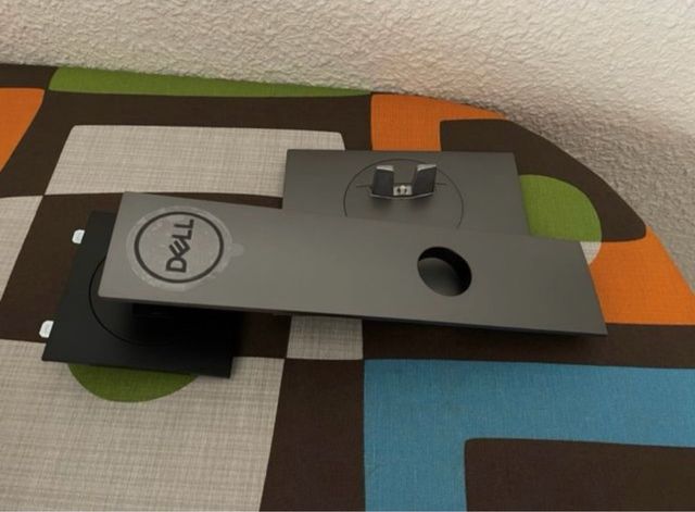 Monitor Dell 23" - Pantalla impecable