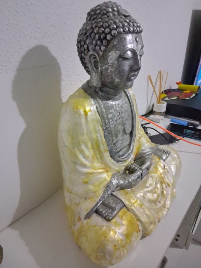 Buda figura nácar