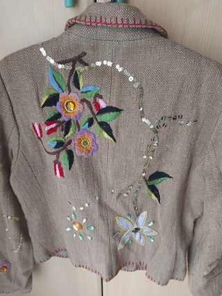 MUDANZA Chaqueta zara