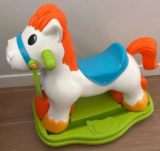 Caballo balancín y correpasillos Feber