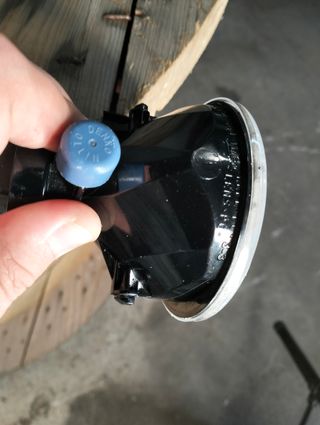 Luz de Nevoeiro Dacia  Renault Nissan