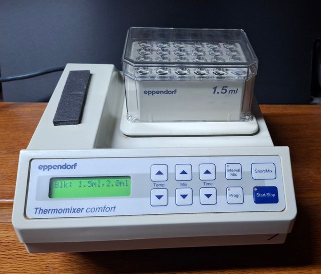 Termomesclador Eppendorf Comfort 1.5ml laboratorio