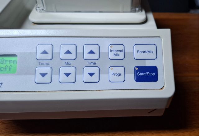 Termomesclador Eppendorf Comfort 1.5ml laboratorio