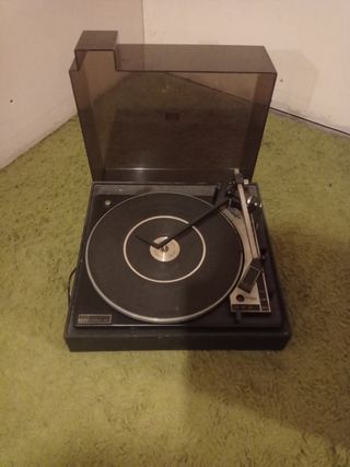 Tocadiscos McDonald - Negro