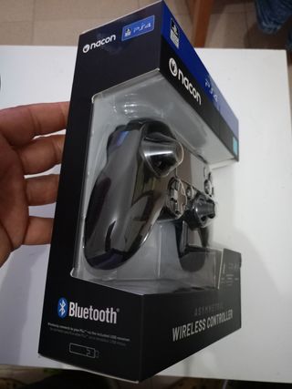 Nacon Asymmetric Mando Wireless PS4 PC - NUEVO New