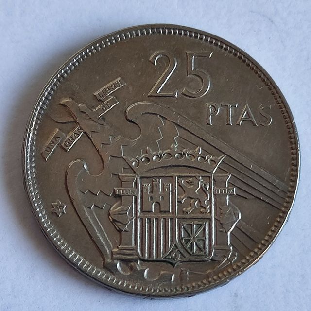 F32 Moneda 25 pesetas Franco 1957-59 EBC