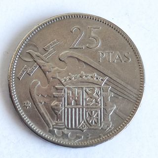 F33 Moneda 25 pesetas Franco 1957-64 MBC